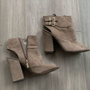 Jessica Simpson gold stud suede heels